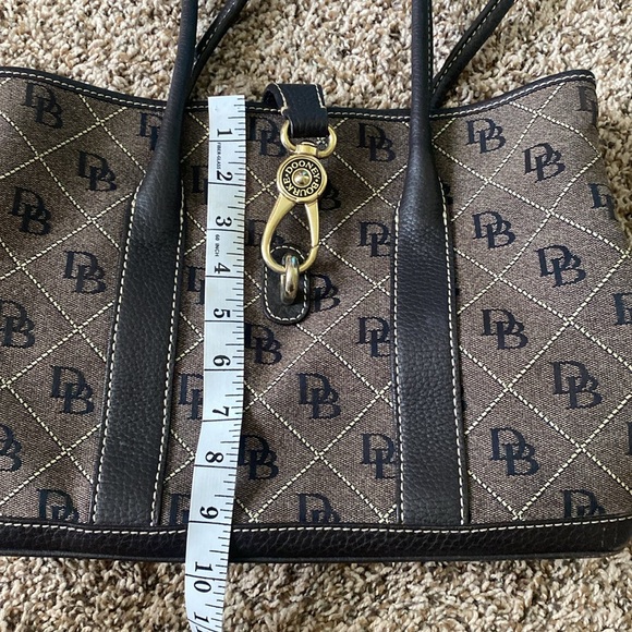 Dooney & Bourke Classic Signature Logo Shoulder Bag - Picture 15 of 16